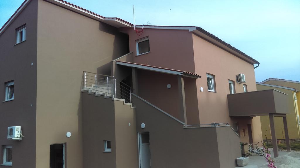 Apartmani B&B Ližnjan Exteriér fotografie