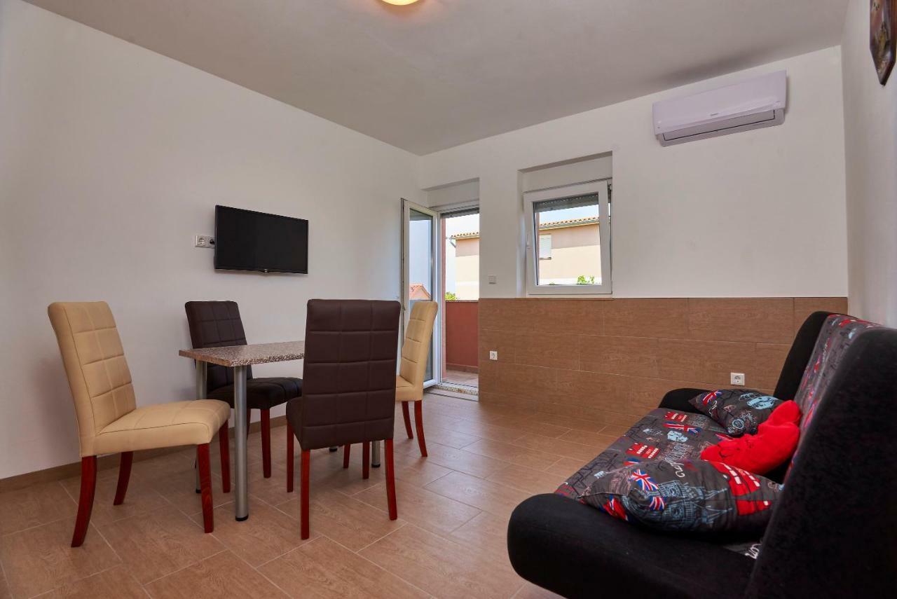 Apartmani B&B Ližnjan Exteriér fotografie