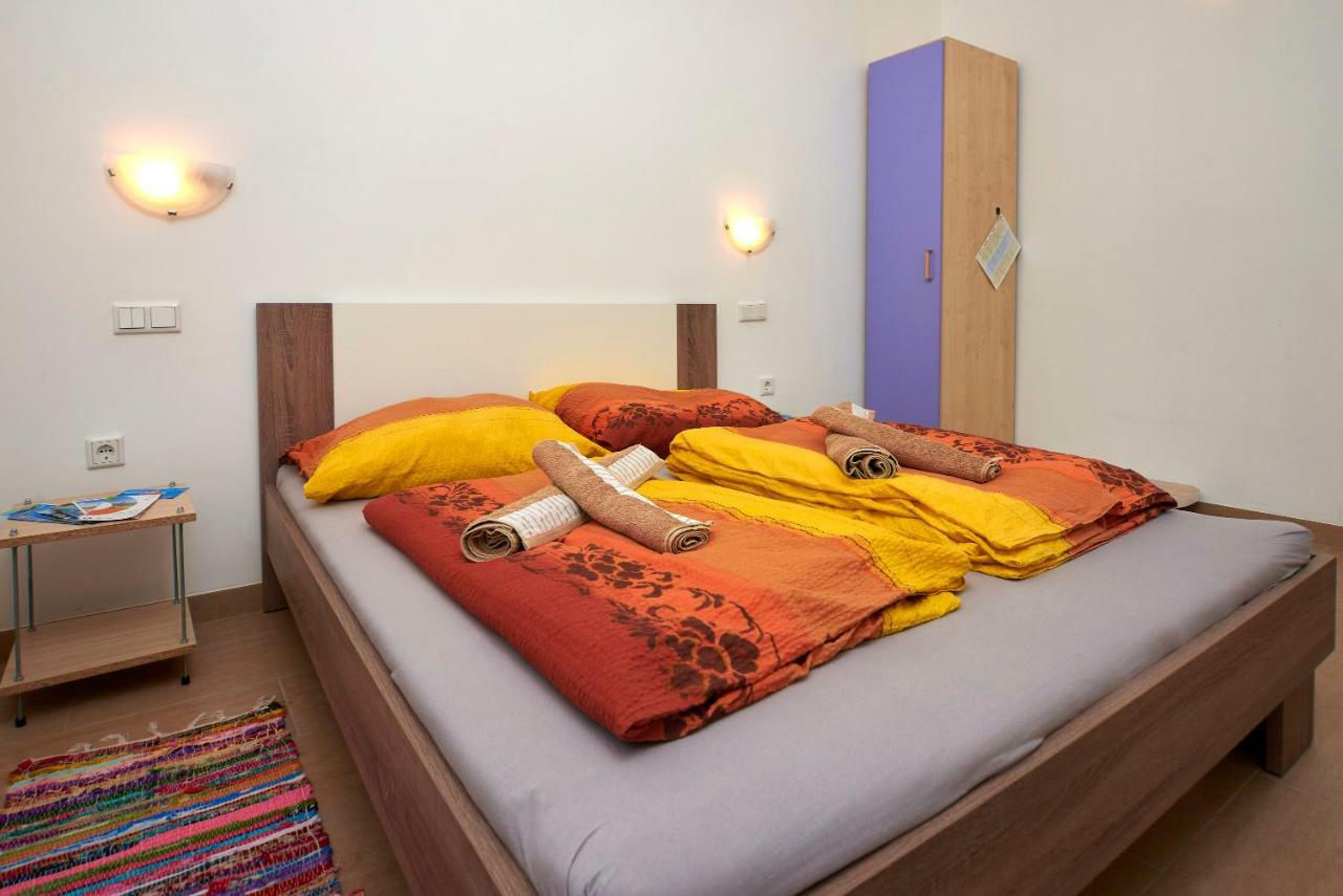 Apartmani B&B Ližnjan Exteriér fotografie