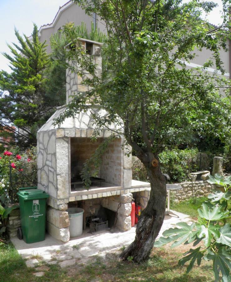 Apartmani B&B Ližnjan Exteriér fotografie