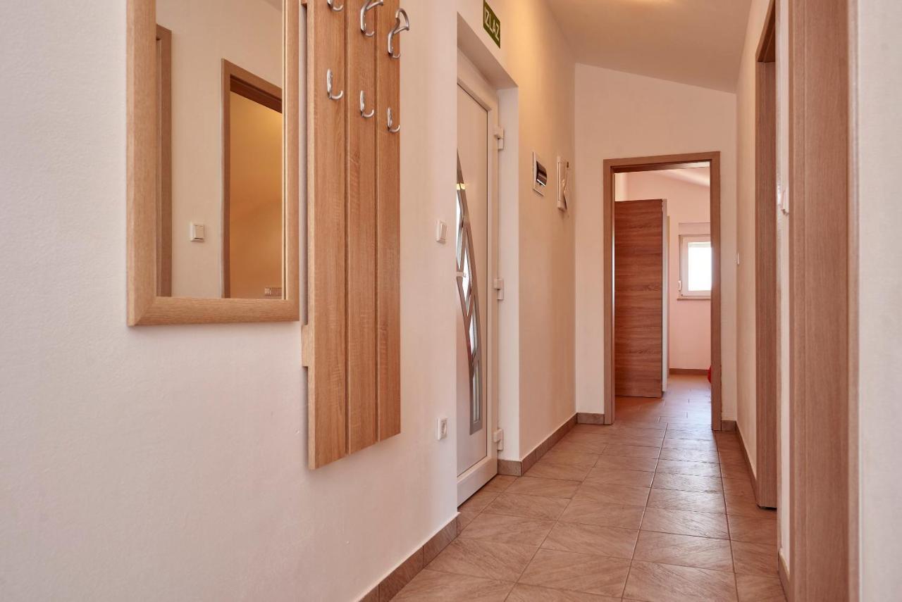 Apartmani B&B Ližnjan Exteriér fotografie